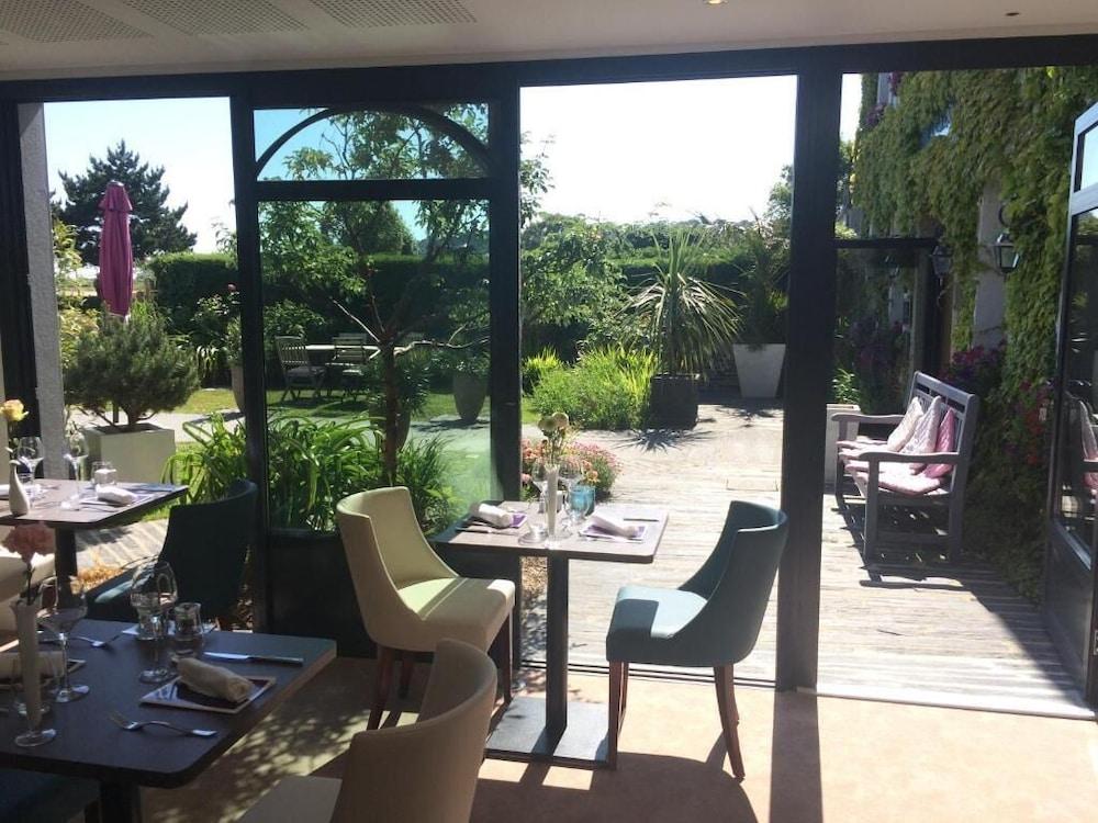 Relais Du Silence Hotel Restaurant Les Ormes Barneville-Carteret Esterno foto